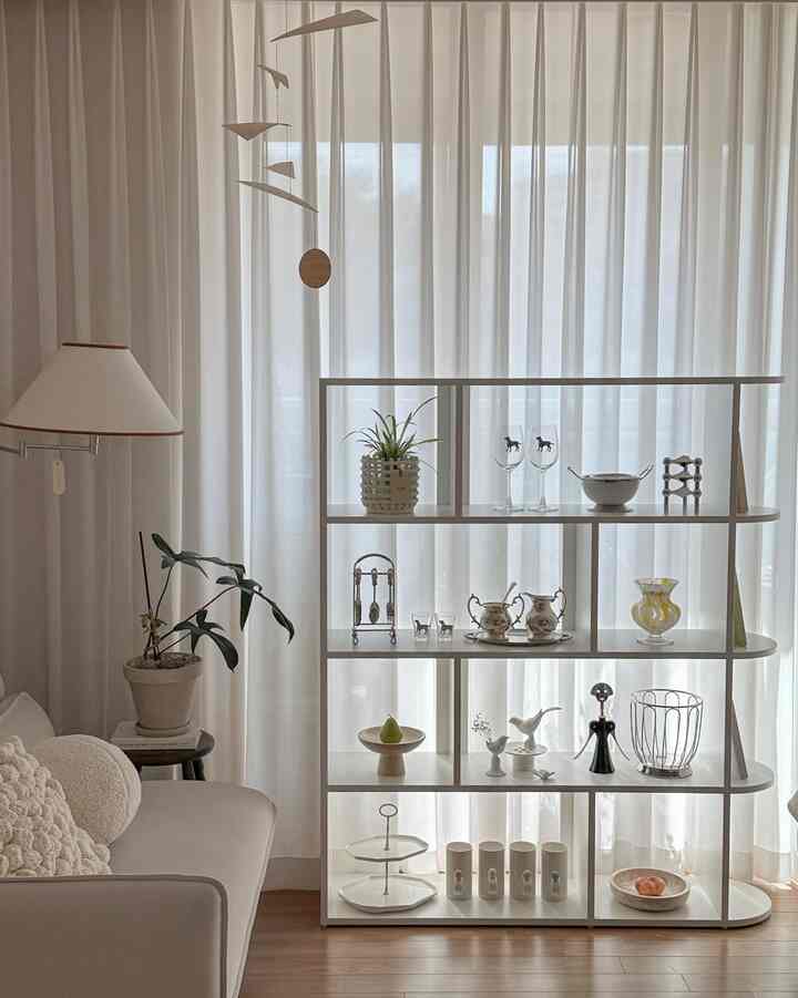 生け花 ガラス 花瓶 (高さ17cm)を使ったコーディネート 3