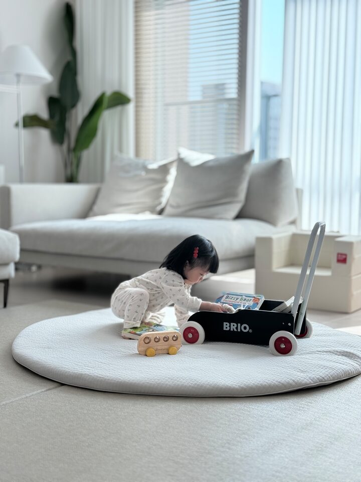 short form carousel card thumbnail