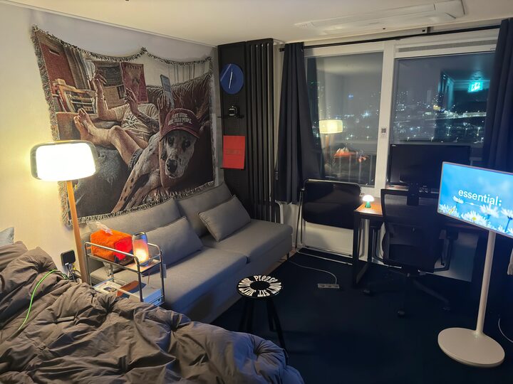 short form carousel card thumbnail