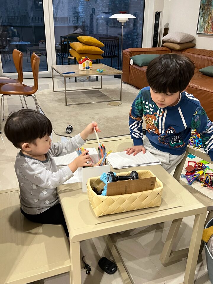 short form carousel card thumbnail