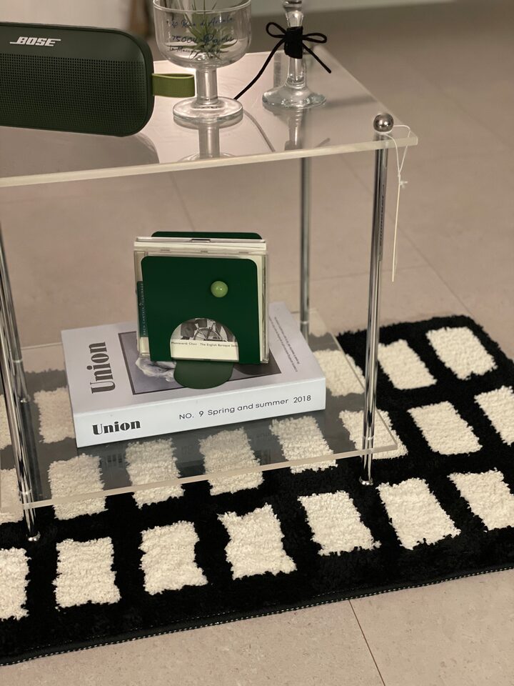 short form carousel card thumbnail