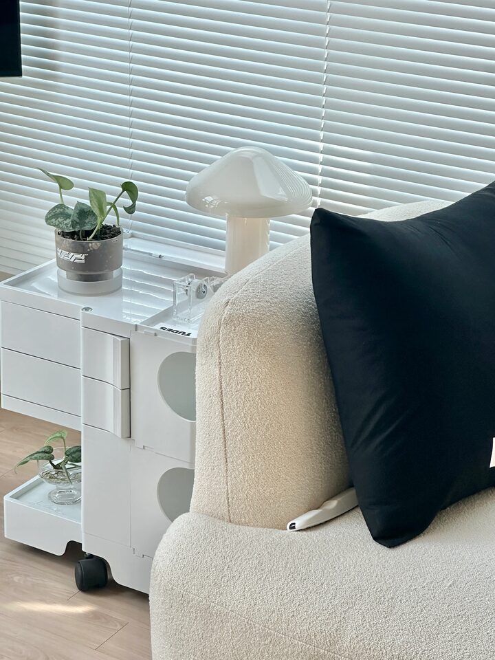 short form carousel card thumbnail