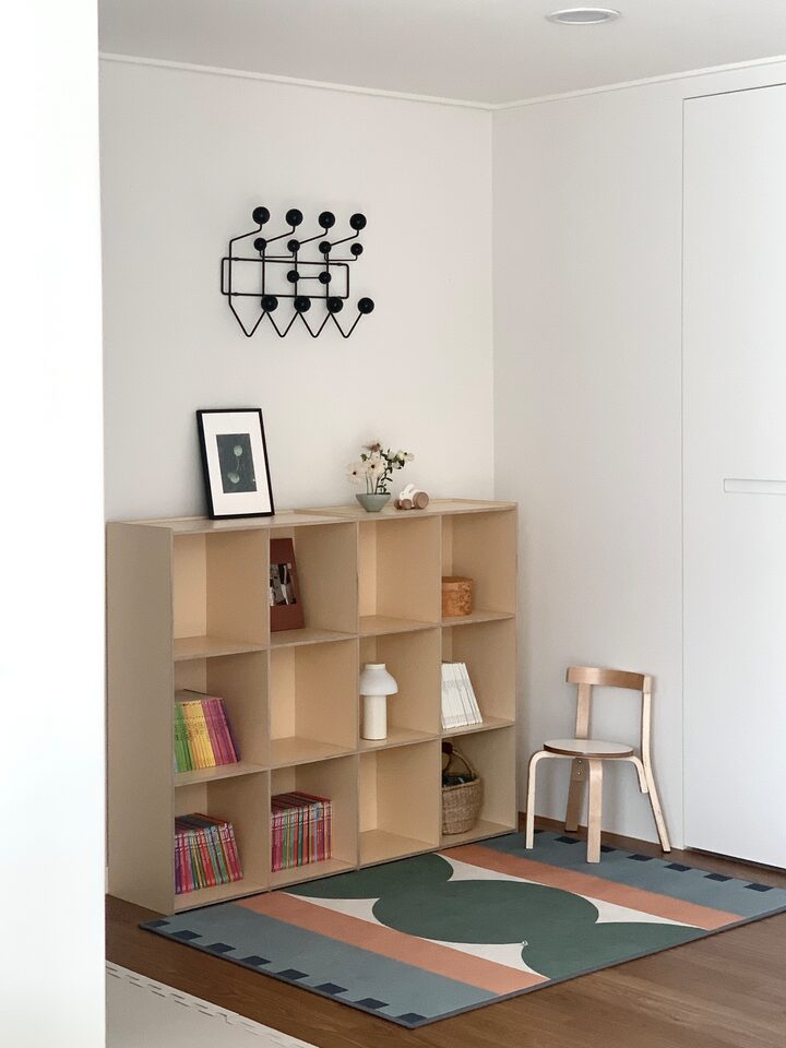 short form carousel card thumbnail