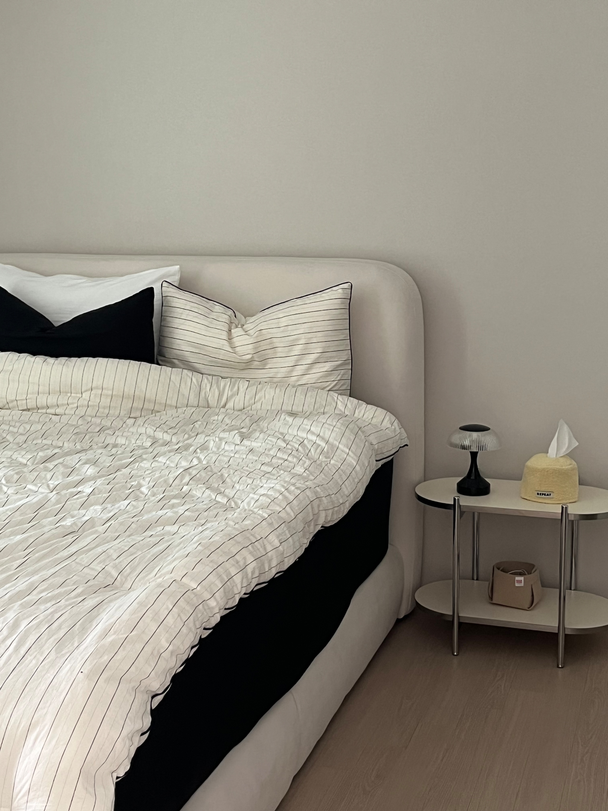 Blooming Foldable Floor Coffee Table user photo