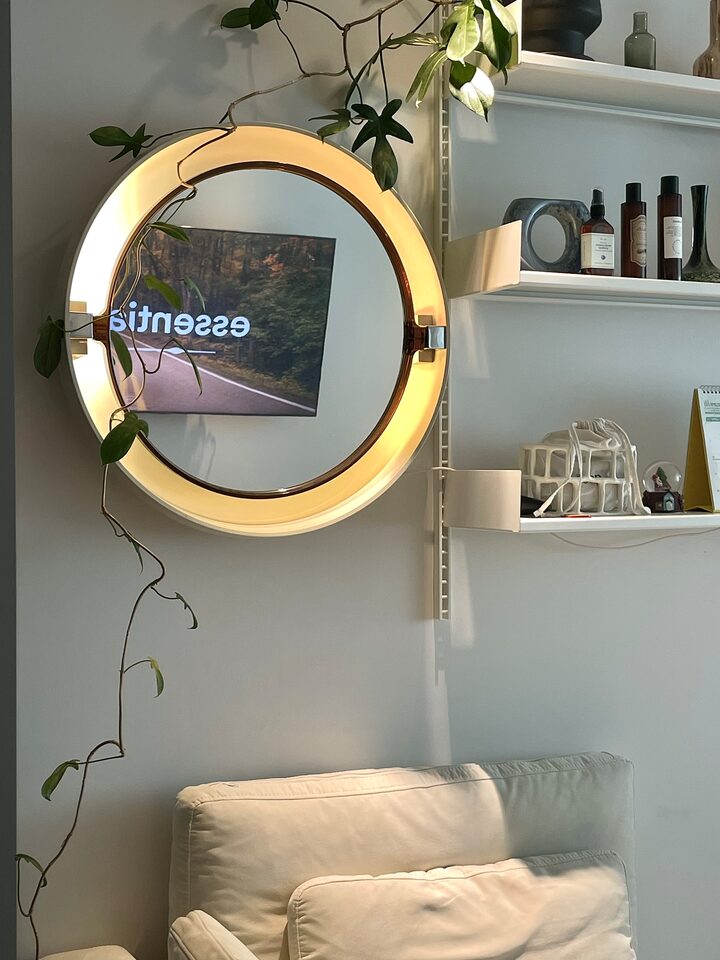 short form carousel card thumbnail