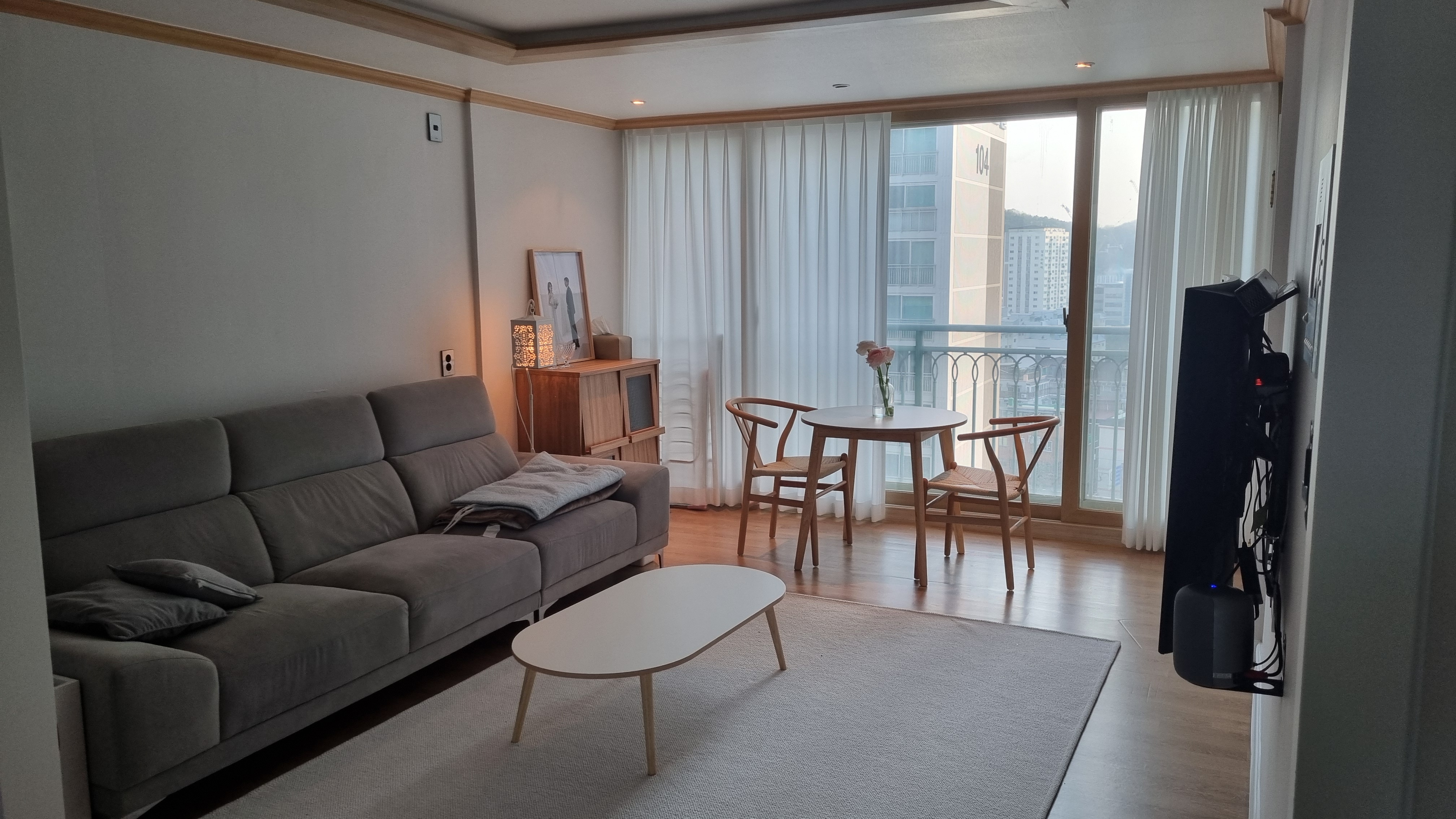 Plain Living Room Coffee Table user photo