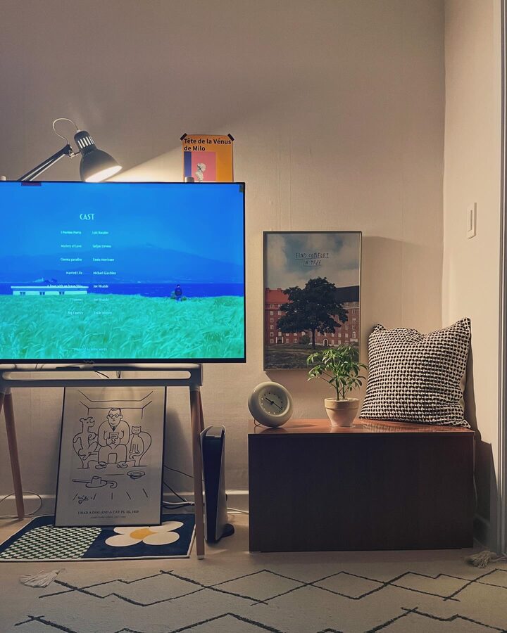 short form carousel card thumbnail