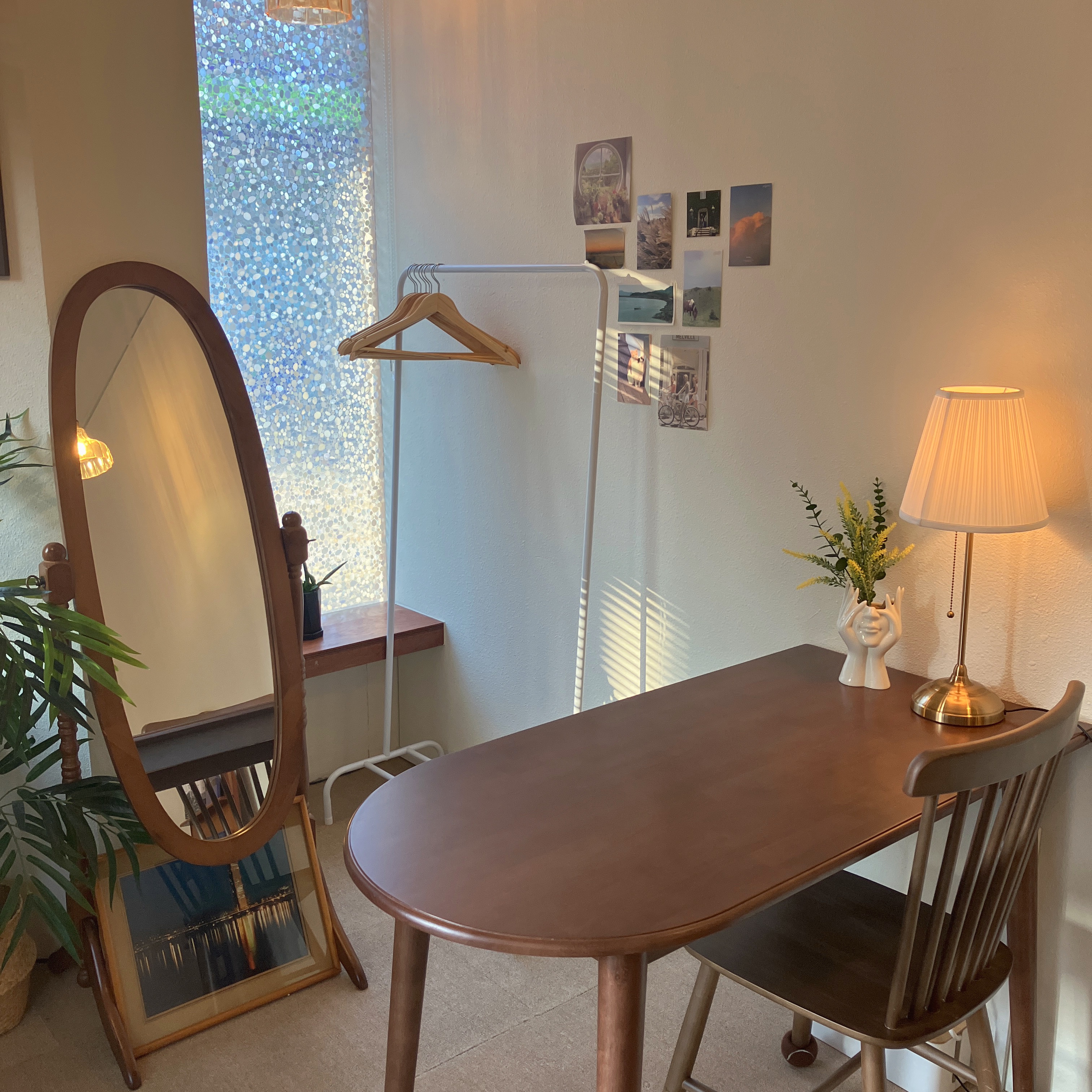 Walnut Half Oval Dining Table user photo