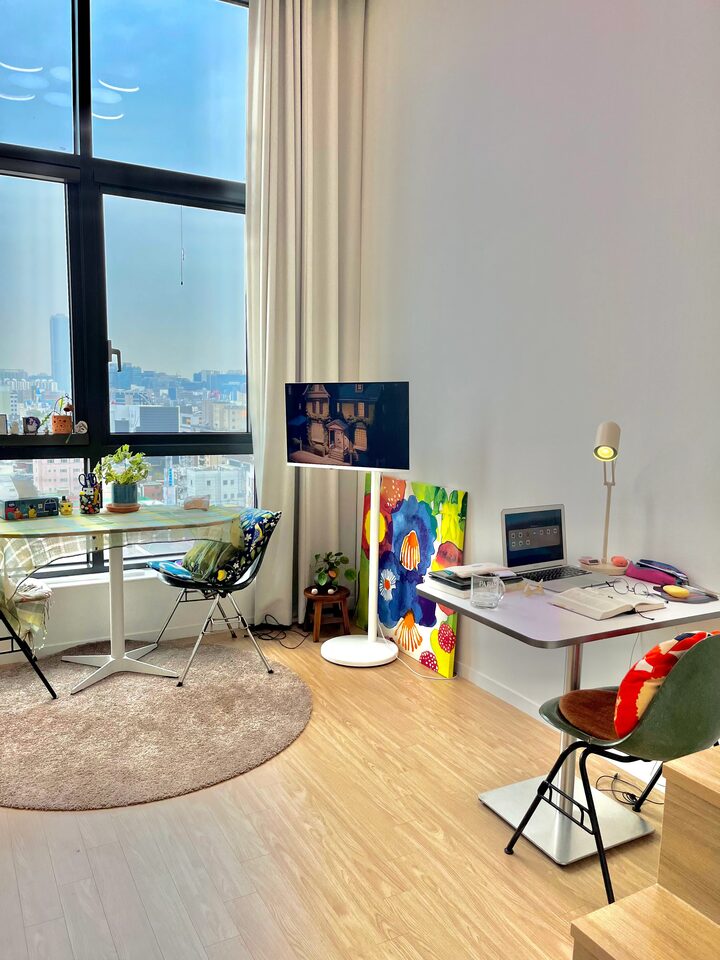 short form carousel card thumbnail