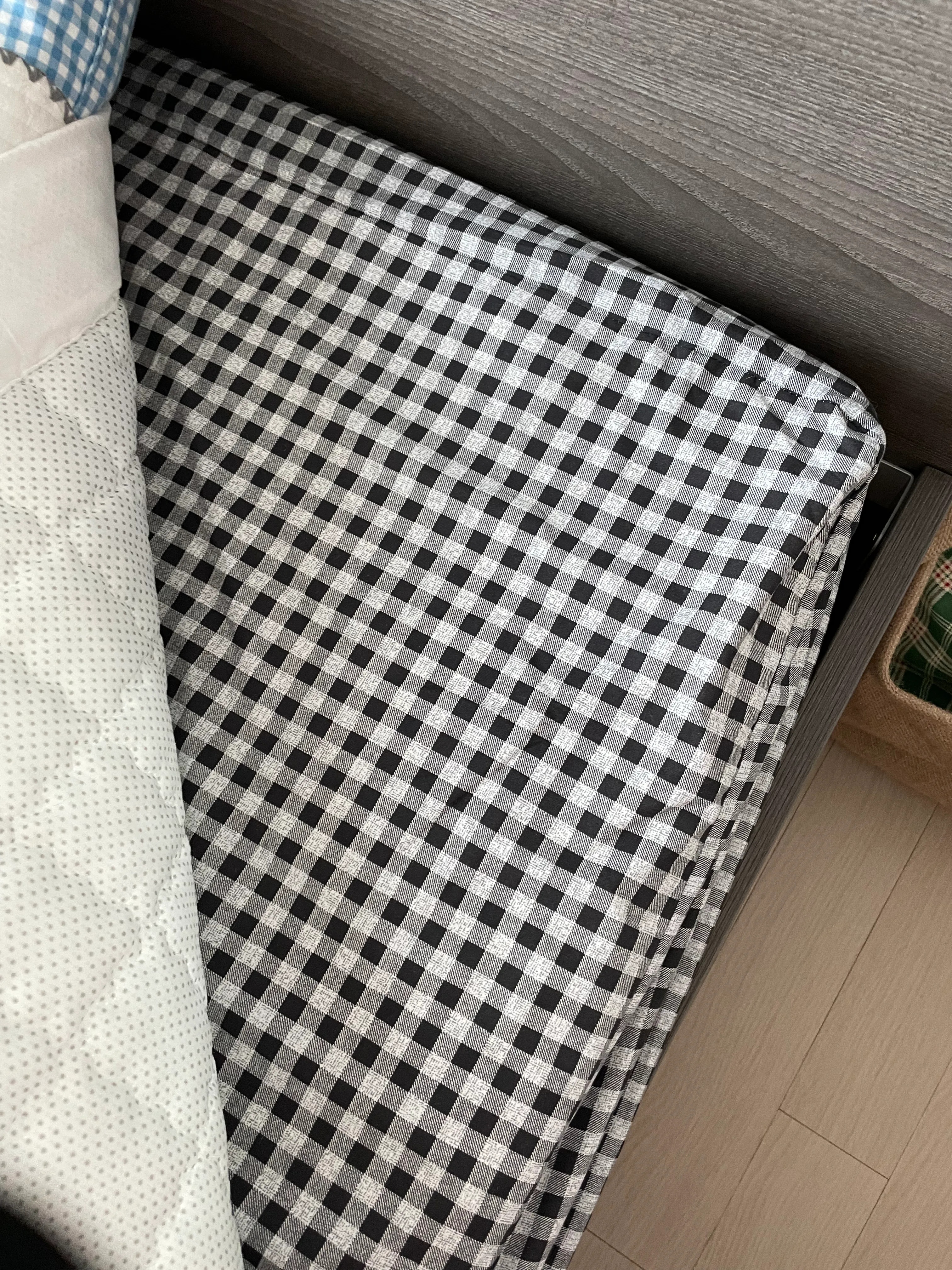JellyCheck Anti-Bacterial Waterproof Mattress Fitted Sheet user photo