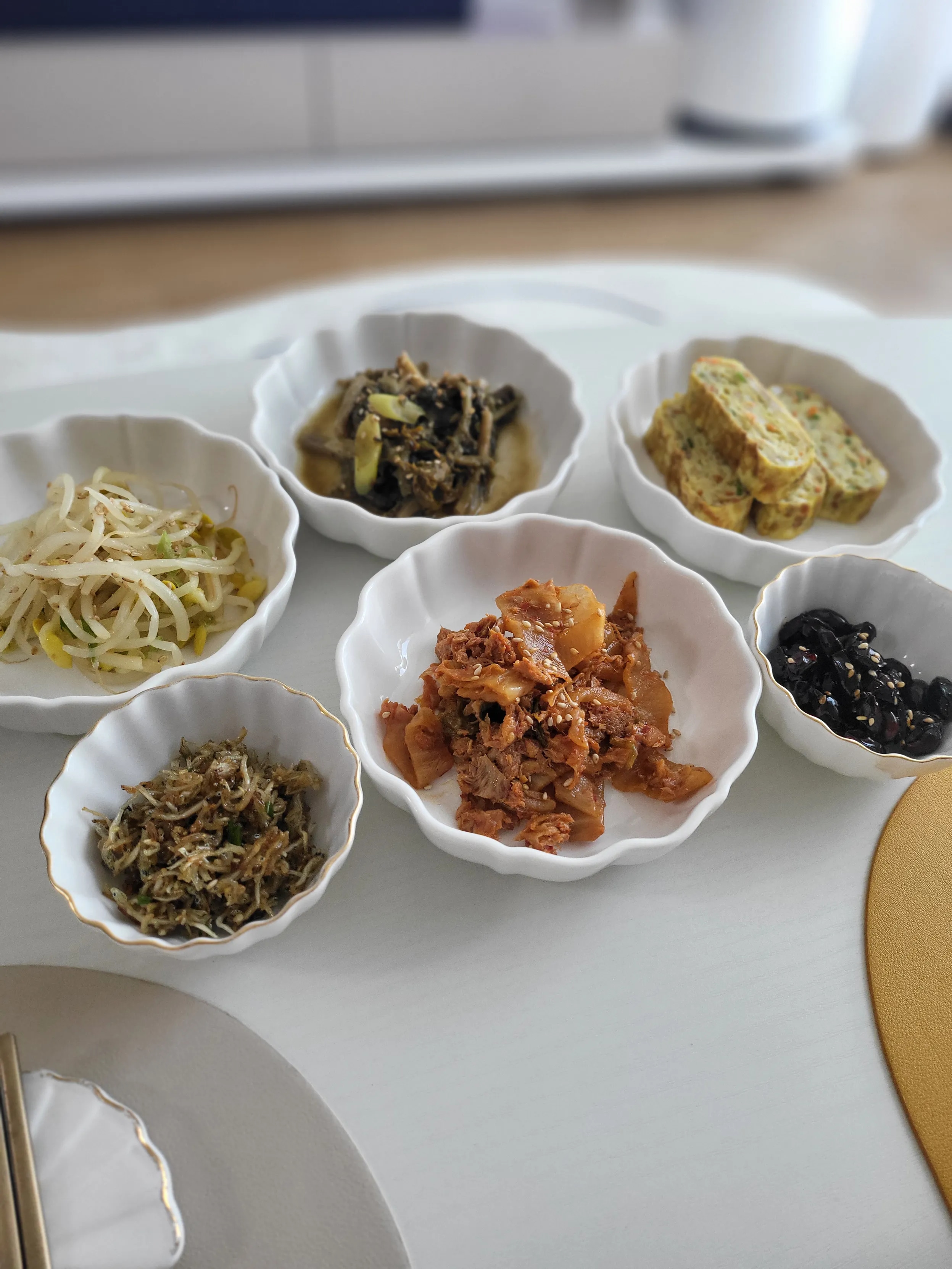 SSUEIM CLASSIC LACE 食器 4人 25点セット ホワイト 陶磁器