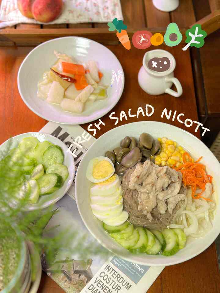 ニコット・ルブランと一緒に健康食品💪🏻＃今日の私たちの家

夫票そばサラダポケ🥗

夫が自家製のキュウリタマネギ草漬け、ピクルス、私が作ったニンジンラペ、お母さんが手に入れたゆでパバビンたっぷり！トウモロコシとゆで卵茶茶茶 #ニコトルブランにきれいに入れる🥗

そばの上に鶏の胸肉をのせてくれ、冷麺のスープのチョンルル注いだら専門店で買ってきたような素敵なそばサラダポケが完成しました！食べるずっと感心を… ！フレッシュしながら健康なポケ🤍

きちんとした韓国料理を入れてもきれいですが、サラダ、デザート、洋食 
入れても可愛い #nicott ルブランシリーズ🤍

_
＃新婚は何を食べるのか！ 