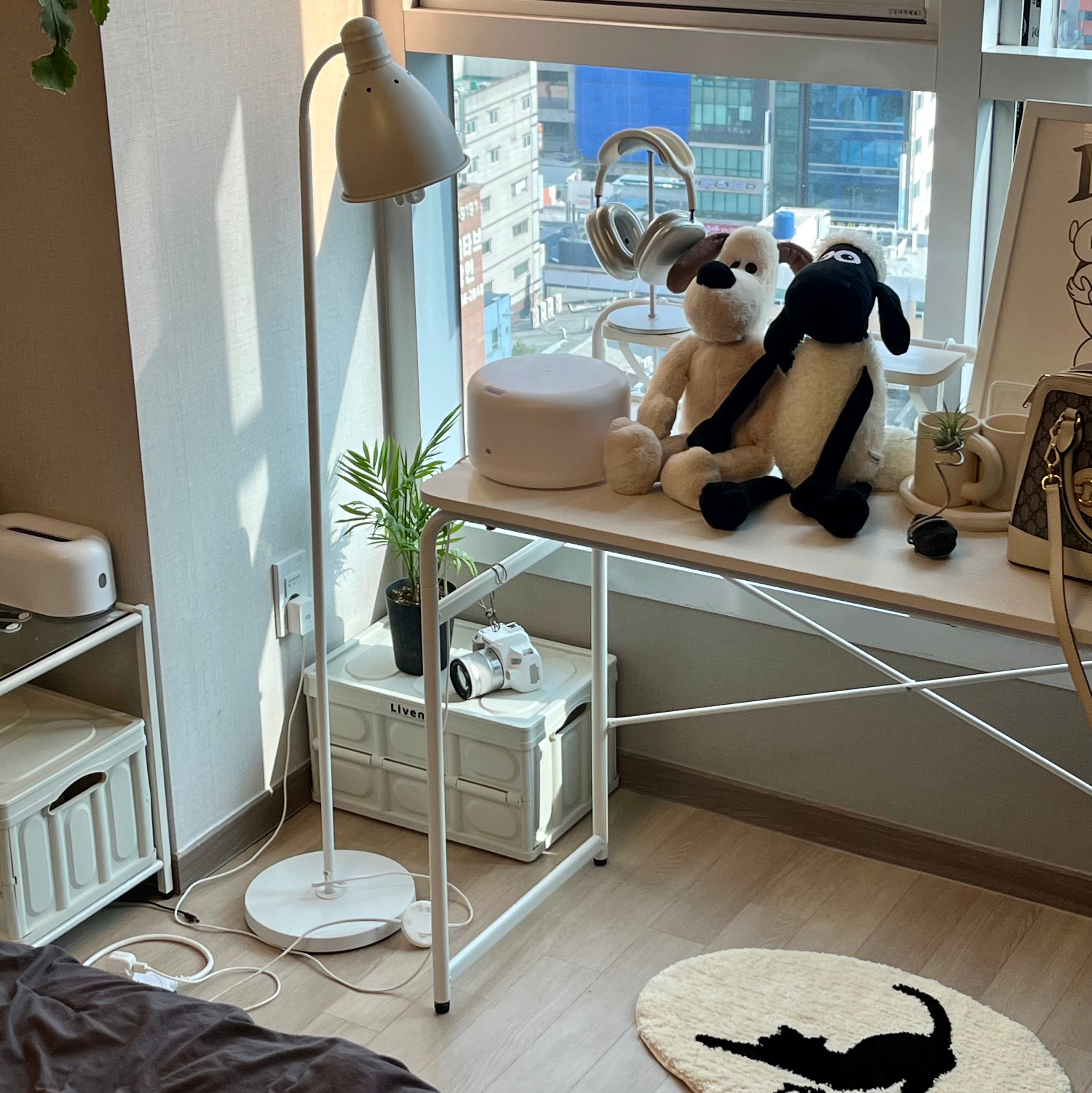 Elegant Cat Silhouette Accent Rug user photo