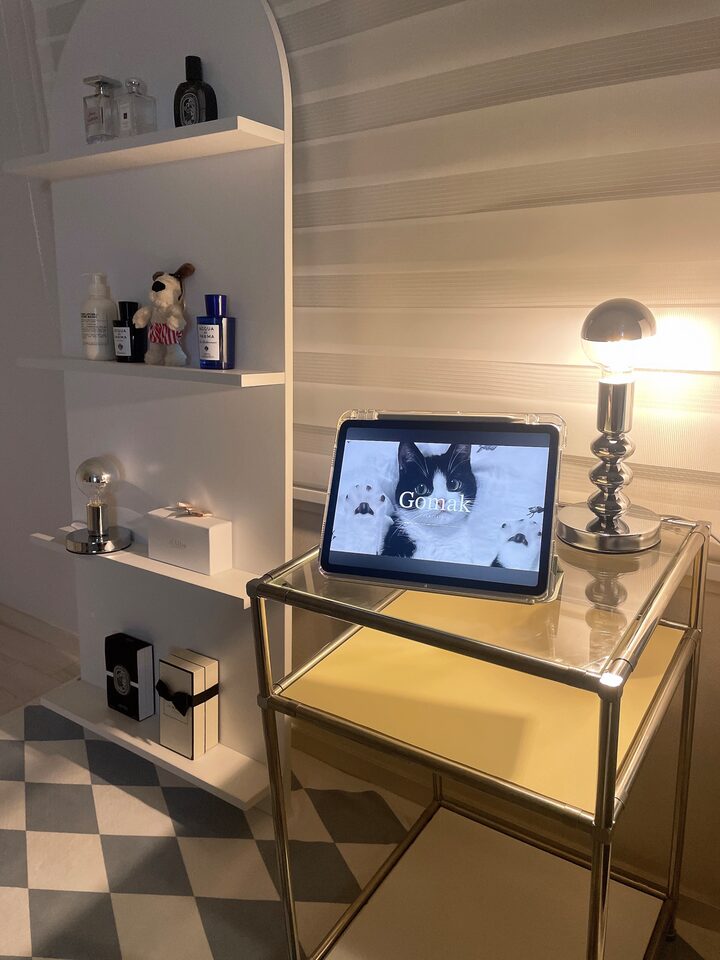 short form carousel card thumbnail