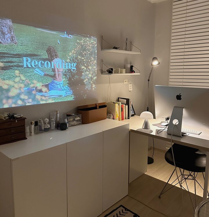 short form carousel card thumbnail