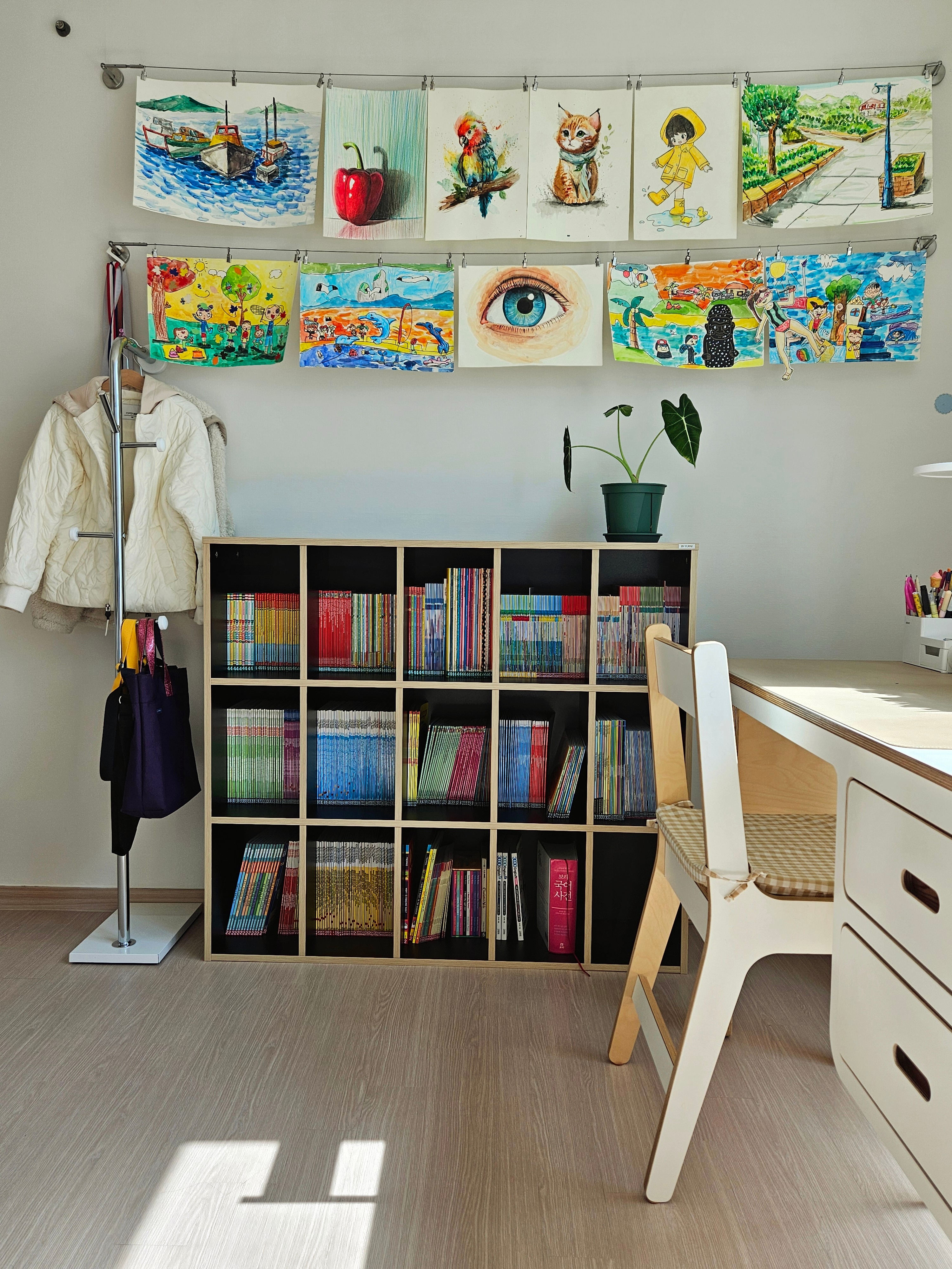 Multi-Purpose Clothing Rack user photo