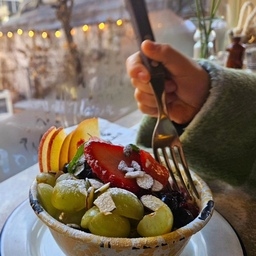 #꽁티드뚤레아도산#딸이랑데이트#뚤레아요거트
#그래놀라요거트#까페맛집