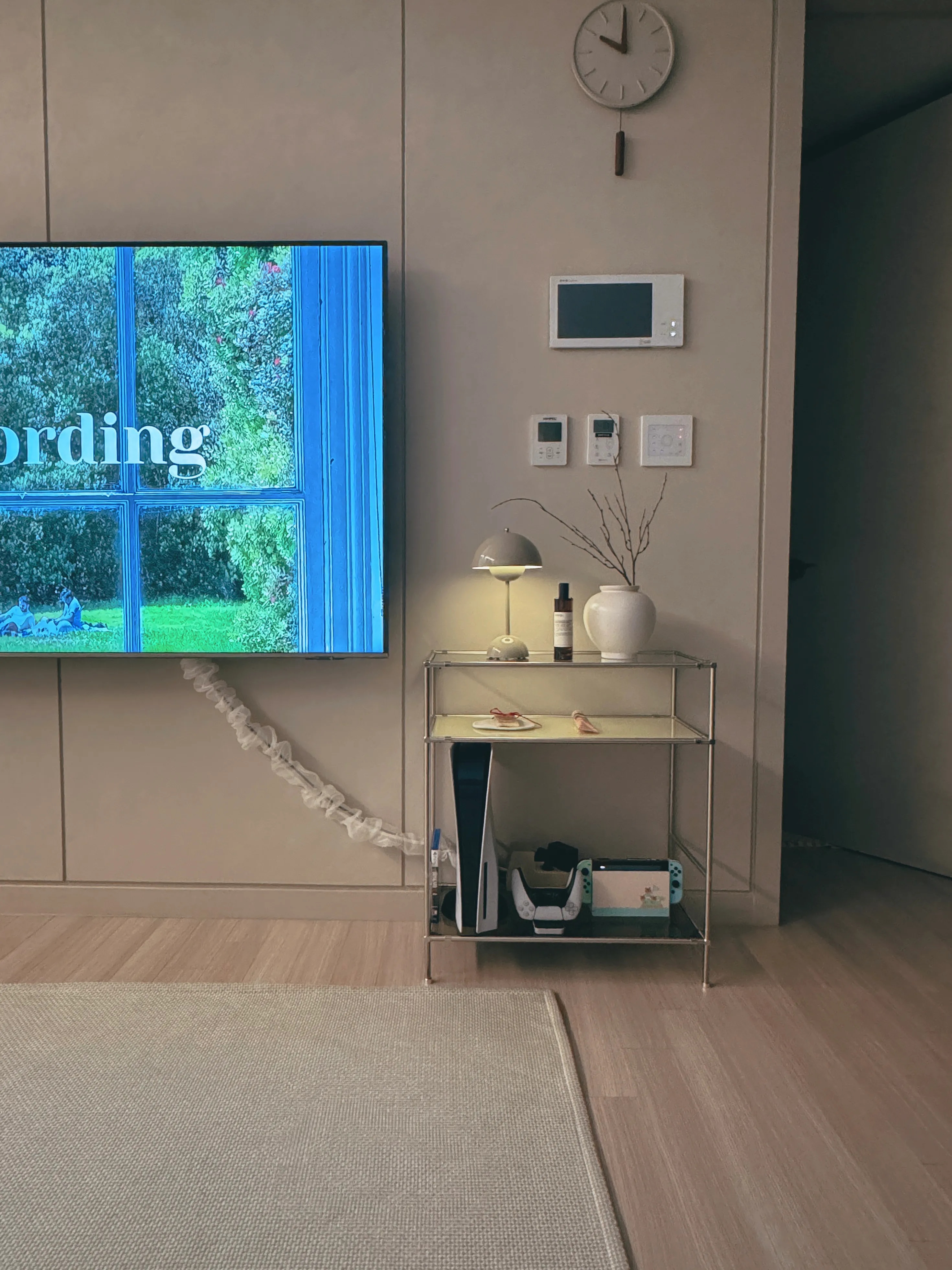 Sense Frame Glass Shelf user photo