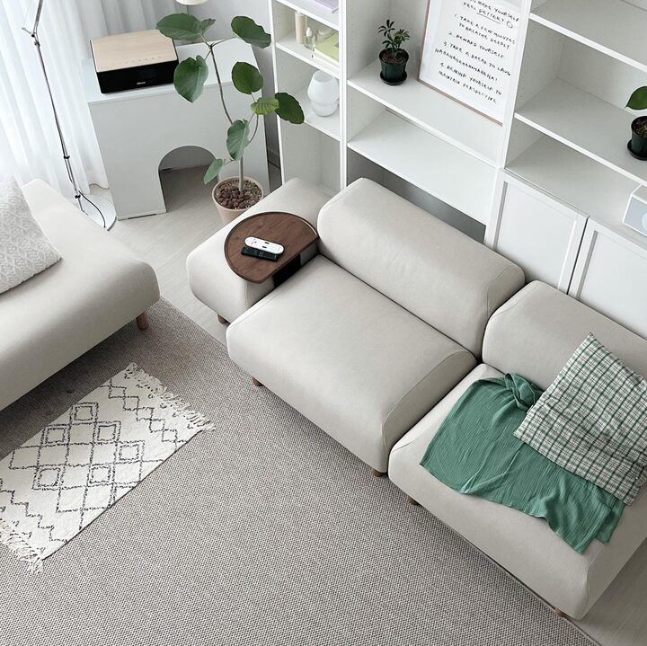 short form carousel card thumbnail