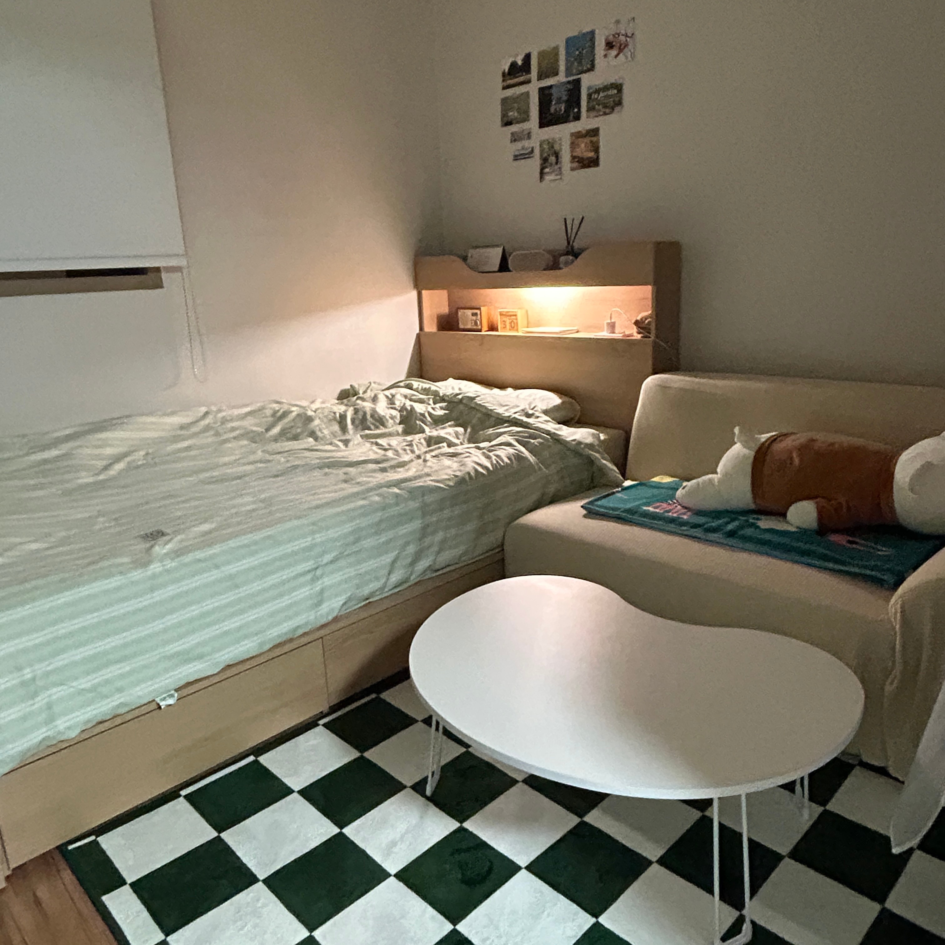 Monde Wave Folding Floor Table user photo
