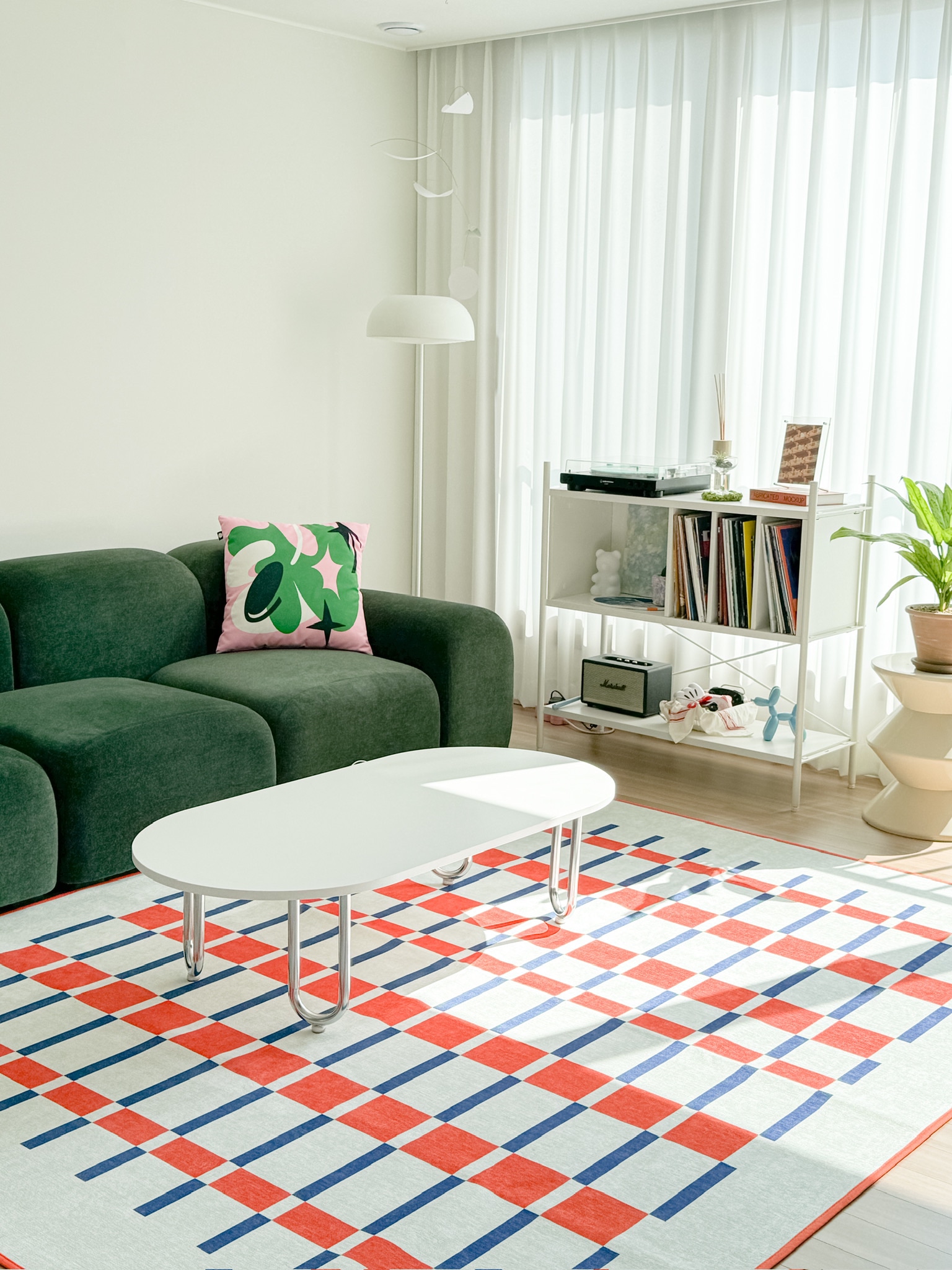 Hourglass Accent Stool user photo