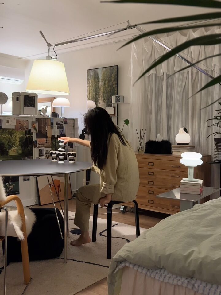 short form carousel card thumbnail