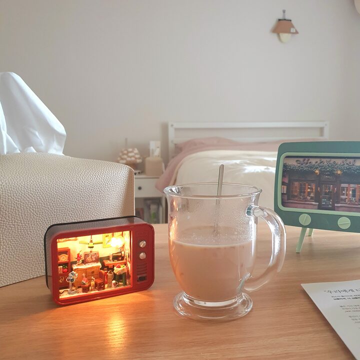 short form carousel card thumbnail