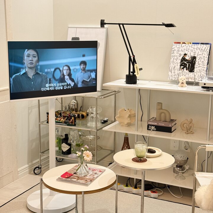 short form carousel card thumbnail