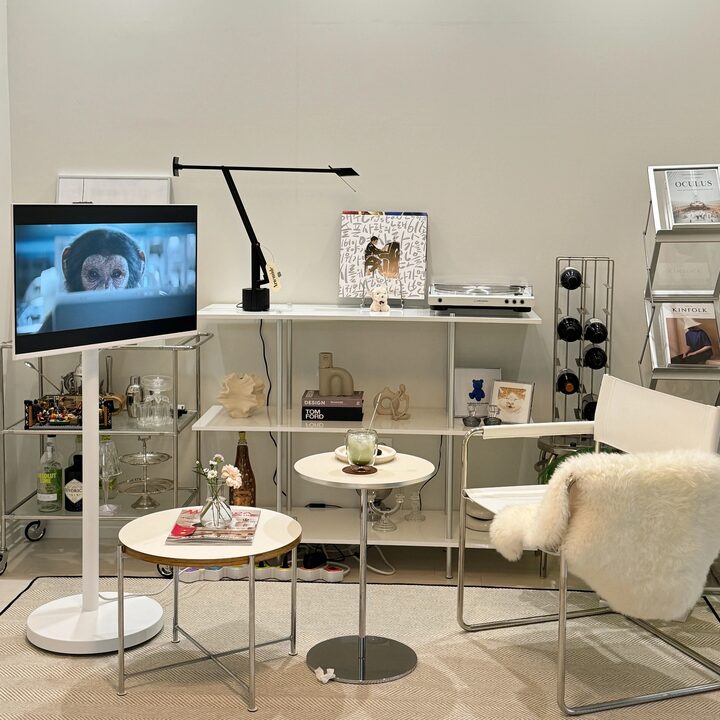 short form carousel card thumbnail