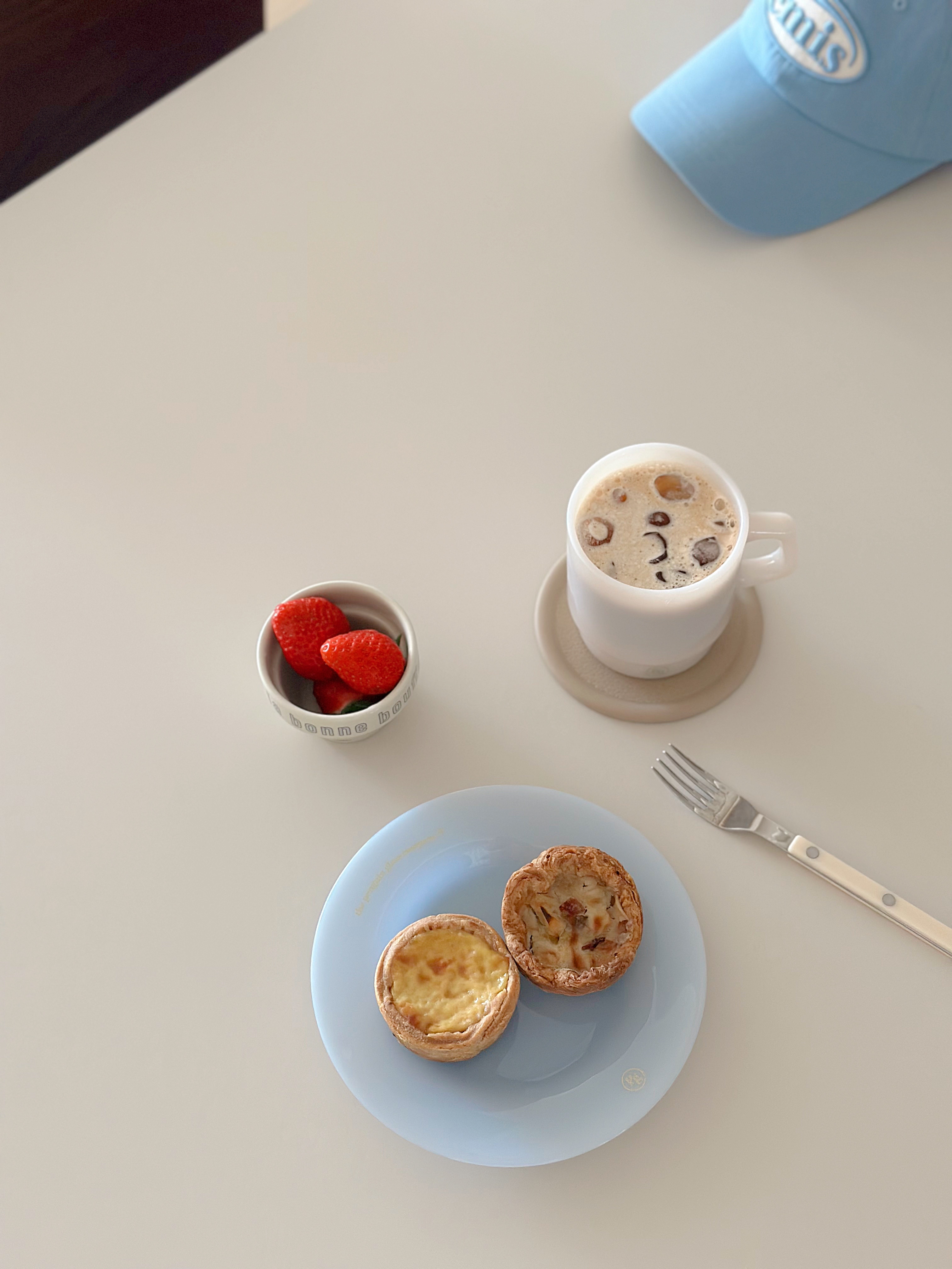 Penguin Milk Glass Dessert Plate (7