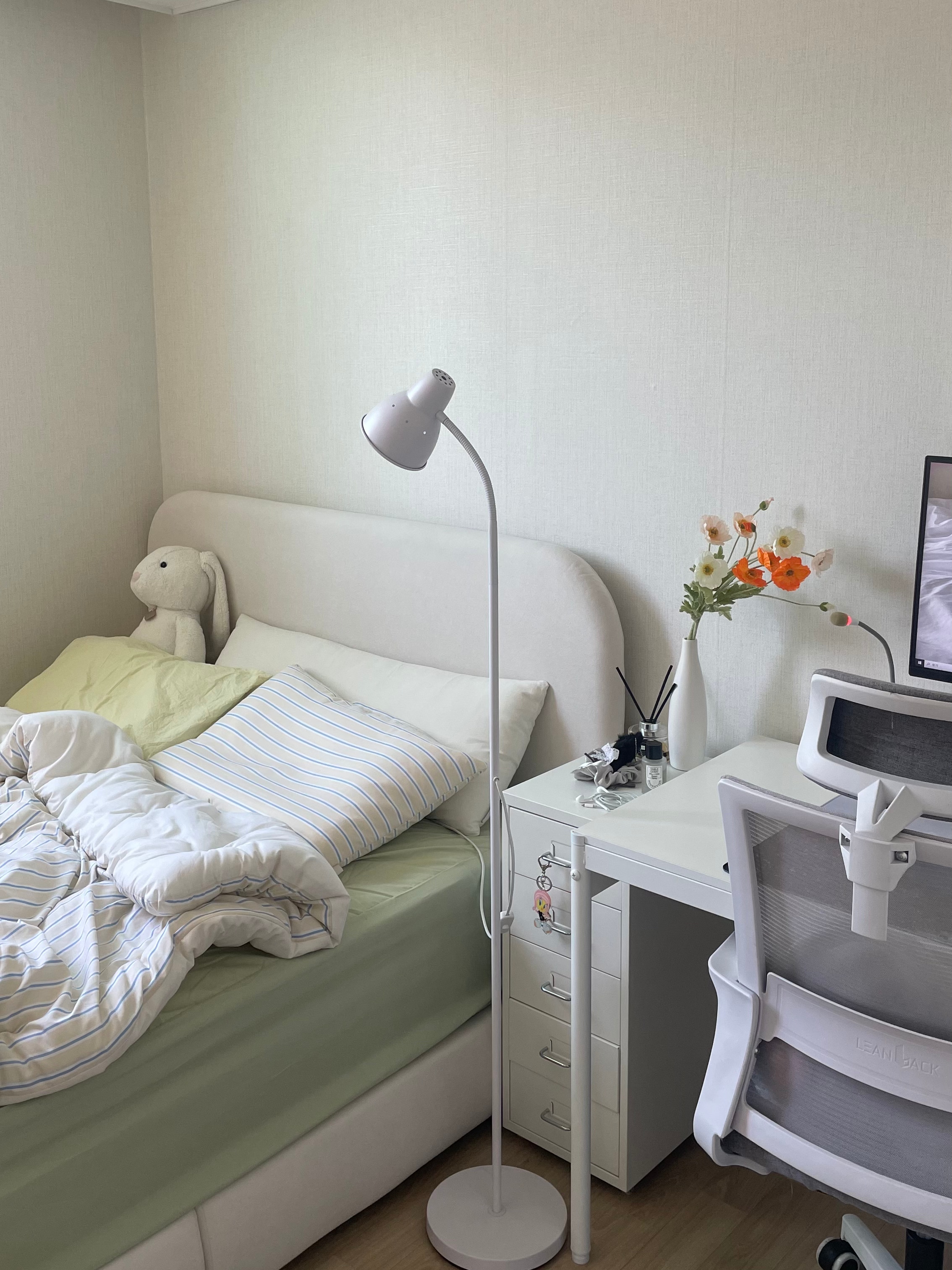 Slow Lines Fitted Pad Bedding Set user photo