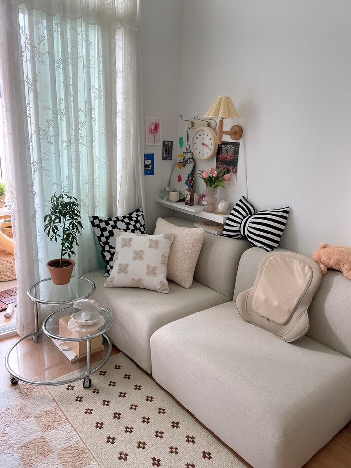 short form carousel card thumbnail