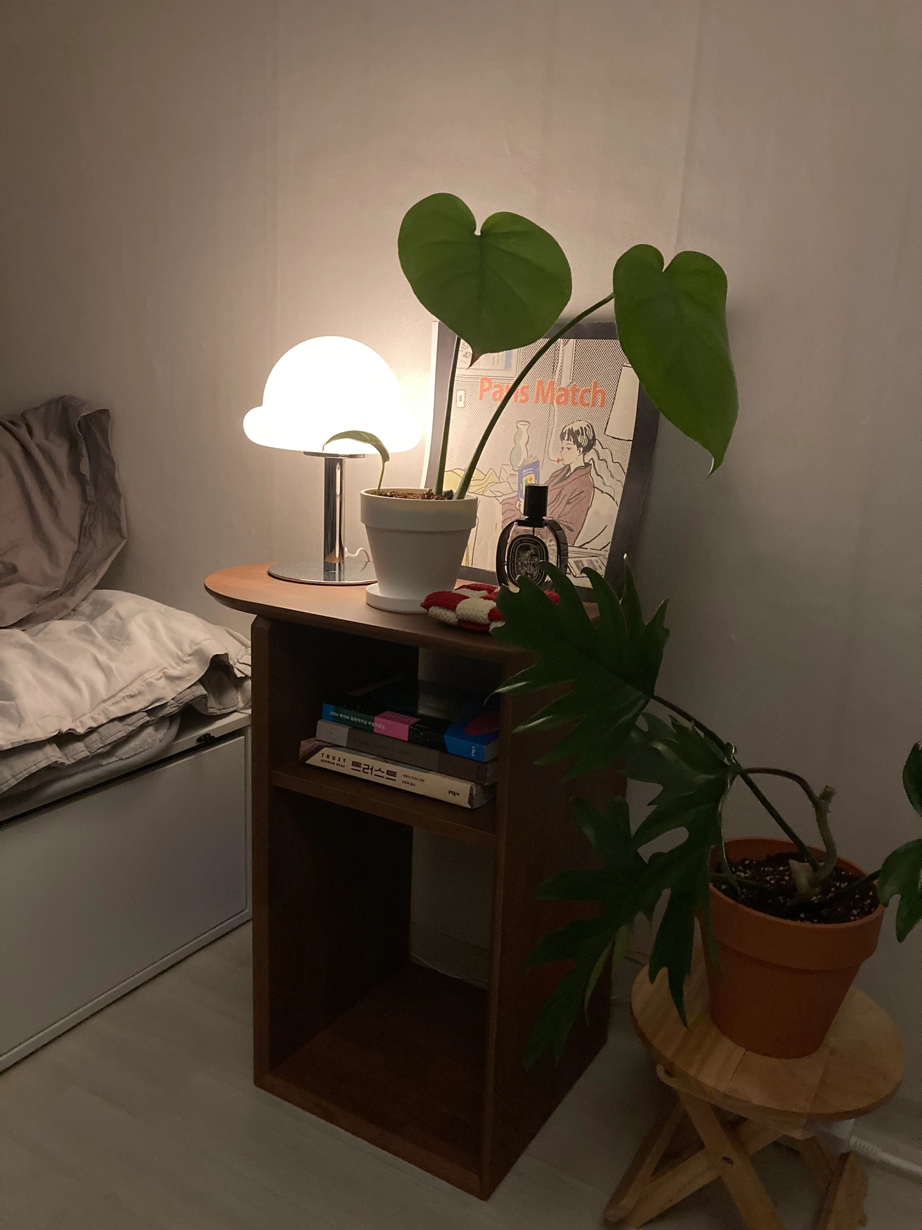 Convertible Side Table & Shelf user photo