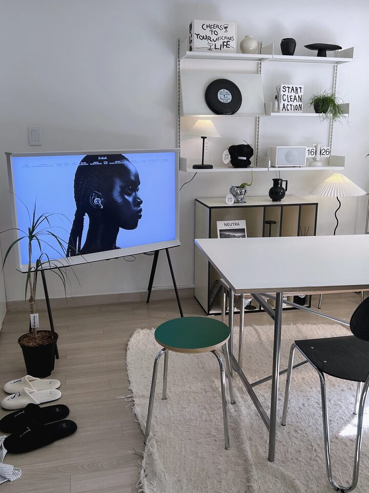 short form carousel card thumbnail