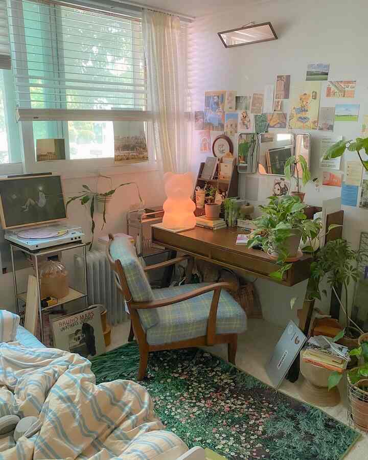  #나도크리에이터 #신혼집인테리어 #블라인드커튼 #커튼 #조명 #우드인테리어 #턴테이블  #벽꾸미기 #벽선반 #벽거울