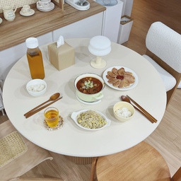 집밥 먹을 때 매일 사용하는 잘산템!
✅ 우드 수저
견고하고 사이즈도 큼직해서 좋아요
⠀ 
✅ 물컵 
그립감이 좋아 데일리로 사용하기 좋고 
디자인도 깔끔해요
⠀ 
✅ 물병
여닫을 필요 없이 따르면 돼서 편리하고
유리 제품이라 위생적이에요
#신혼부부잘산템 #우드수저 #니코트
#우드식기 #수저세트 #물병 #물병추천
#유리물병 #실리쿡 #물컵 #물컵추천
#유리컵 #우드의자 #우드인테어 #집밥
#원형테이블 #가죽식탁보 #리스냄비