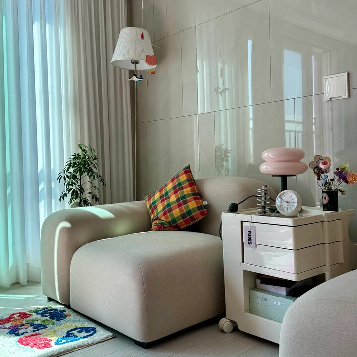 short form carousel card thumbnail