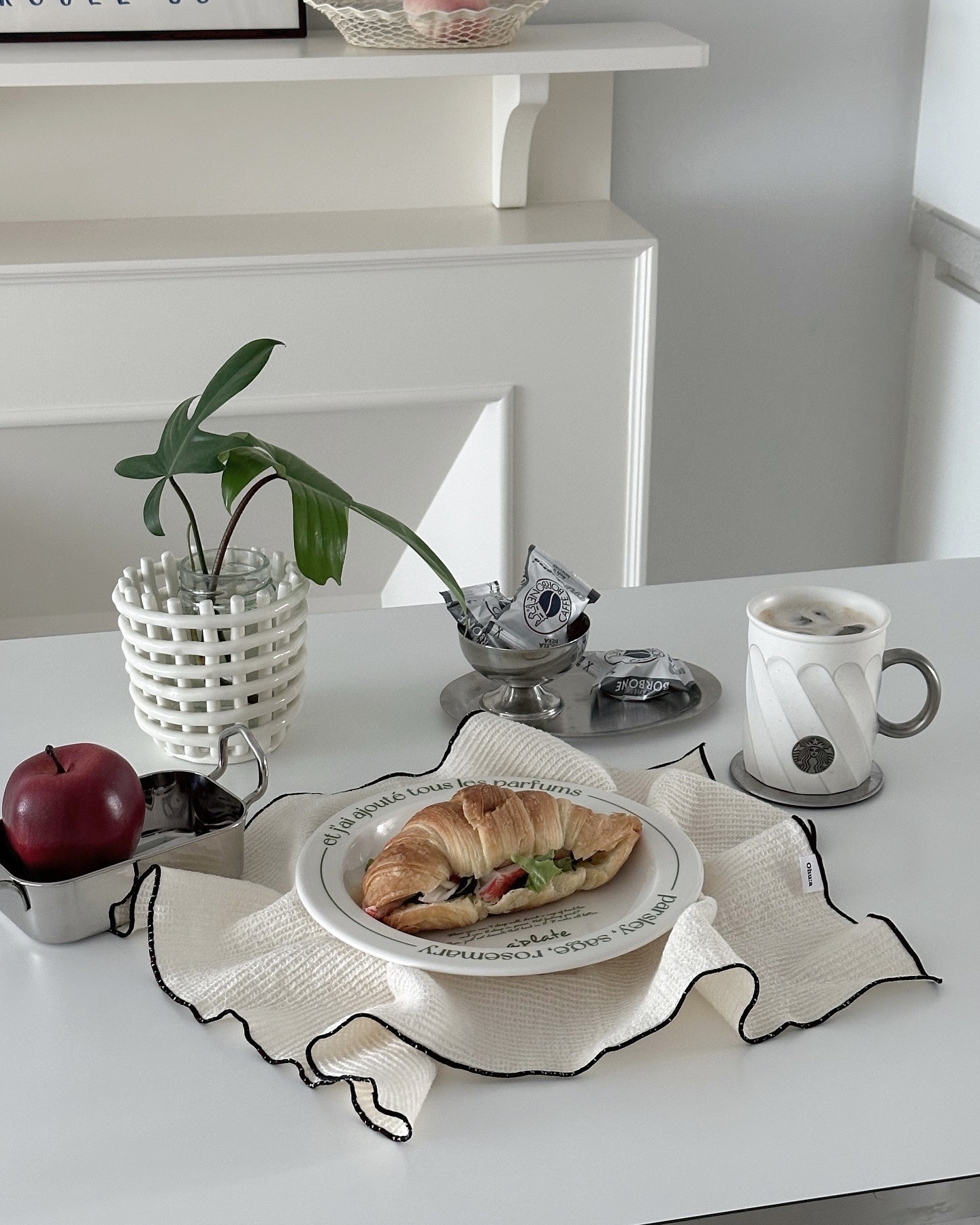 Black Line Kitchen Cloth user photo