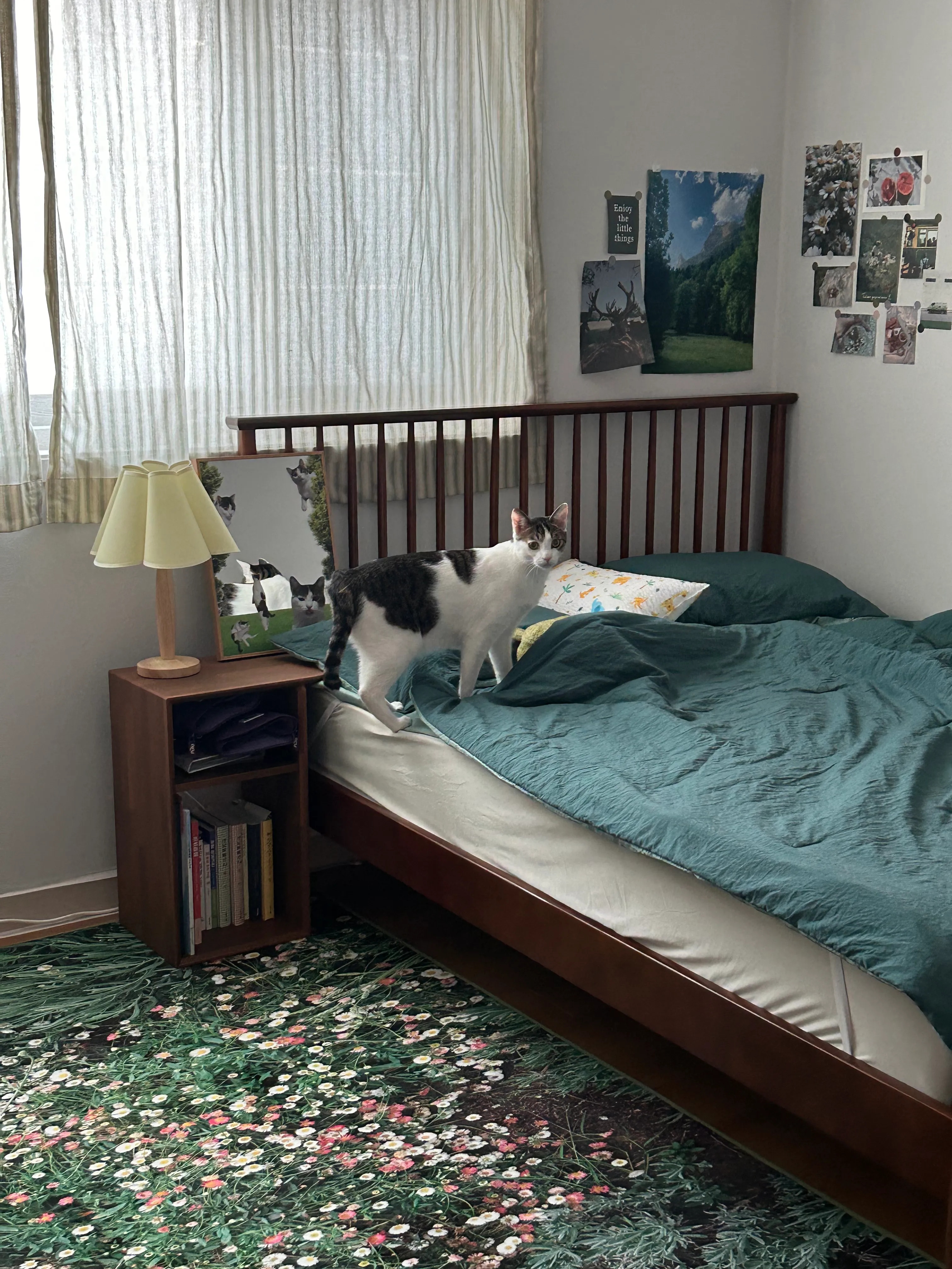Convertible Side Table & Shelf user photo