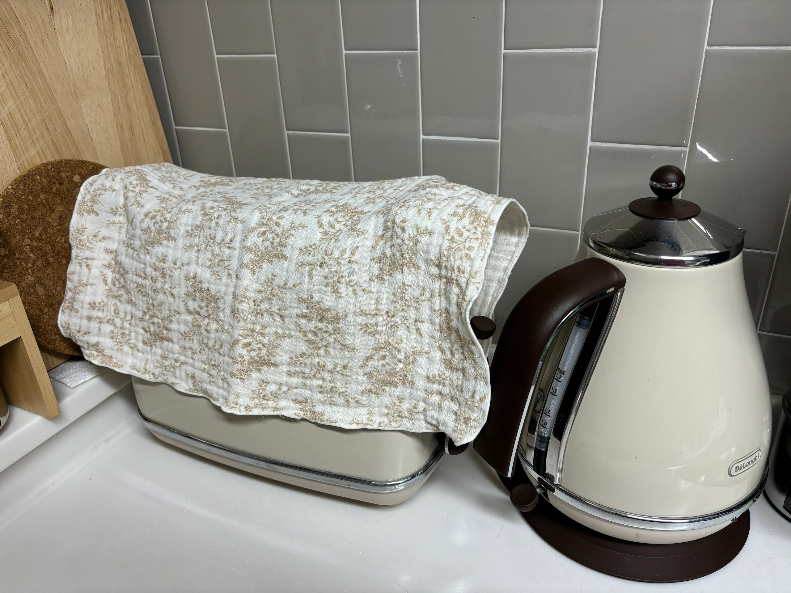 100% Cotton Gauze Kitchen Towel, Beige Floral user photo