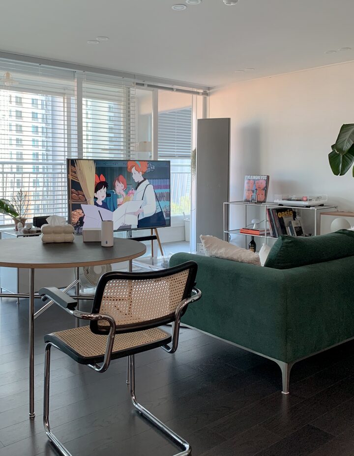 short form carousel card thumbnail