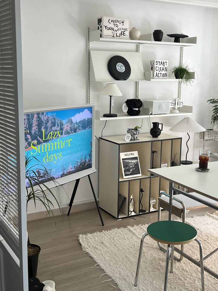 short form carousel card thumbnail