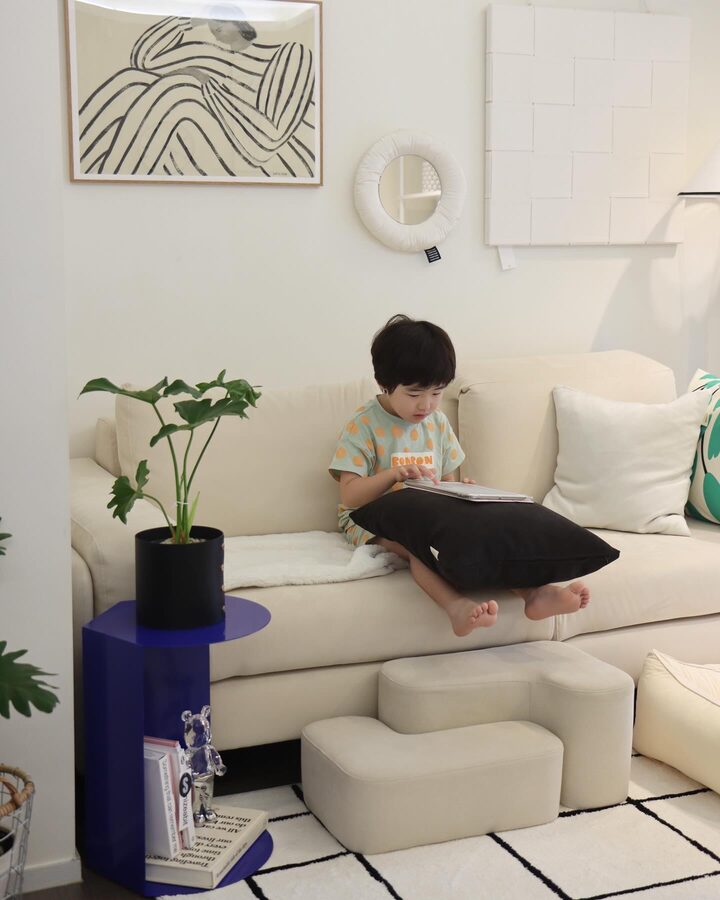 short form carousel card thumbnail