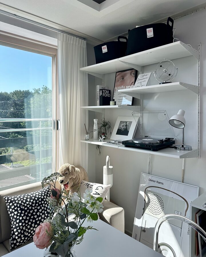 short form carousel card thumbnail