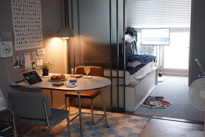 short form carousel card thumbnail