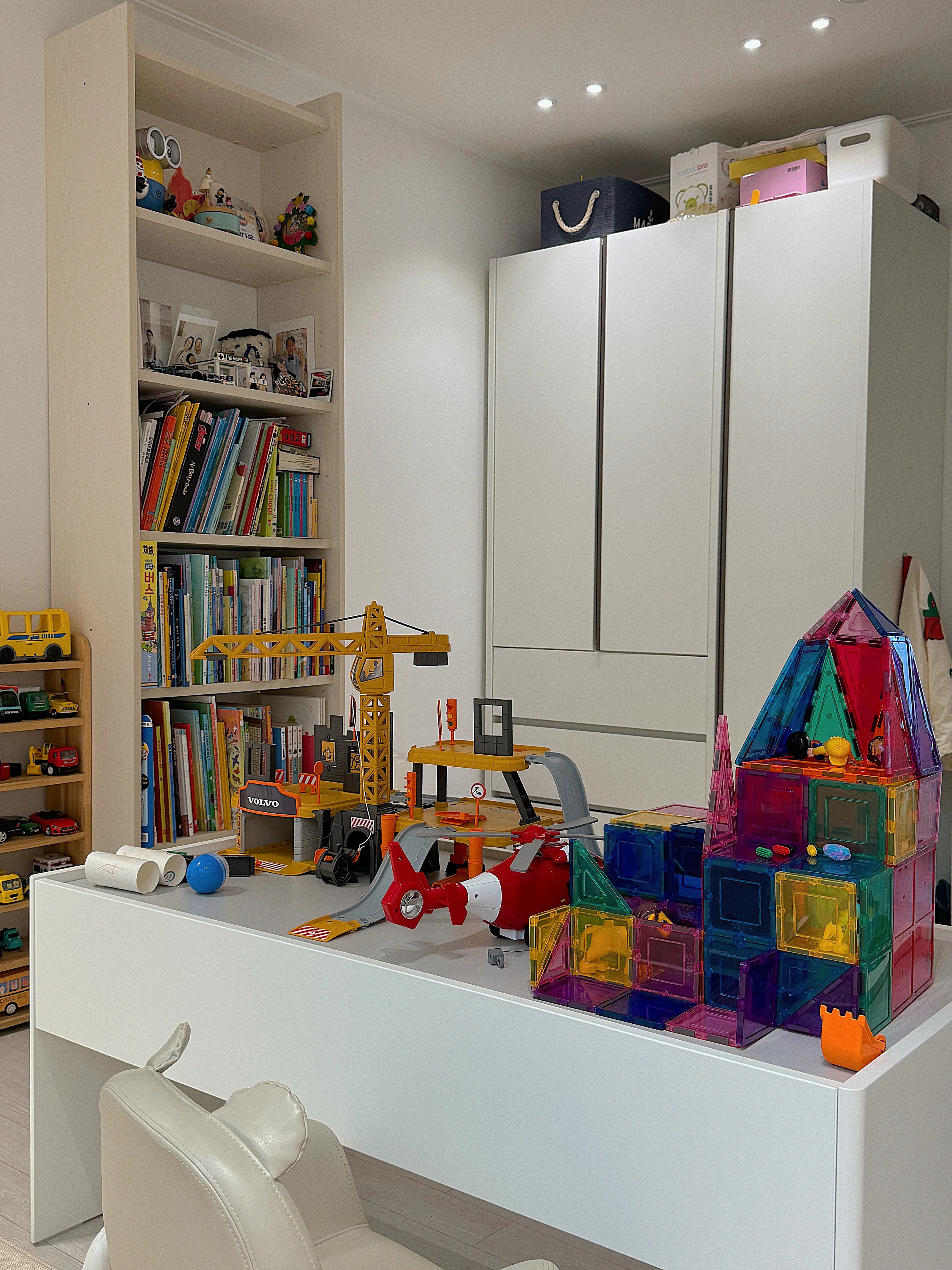 IKEA イケア DUNDRA ドゥンドラ アクティビティーテーブル 収納付き