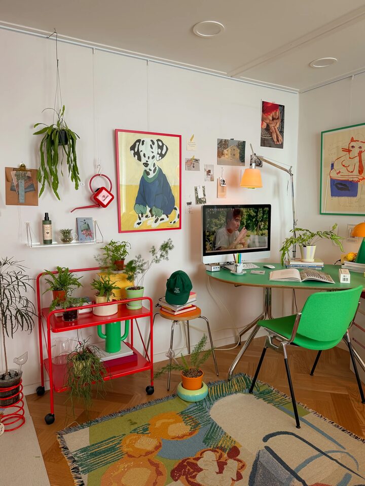 short form carousel card thumbnail