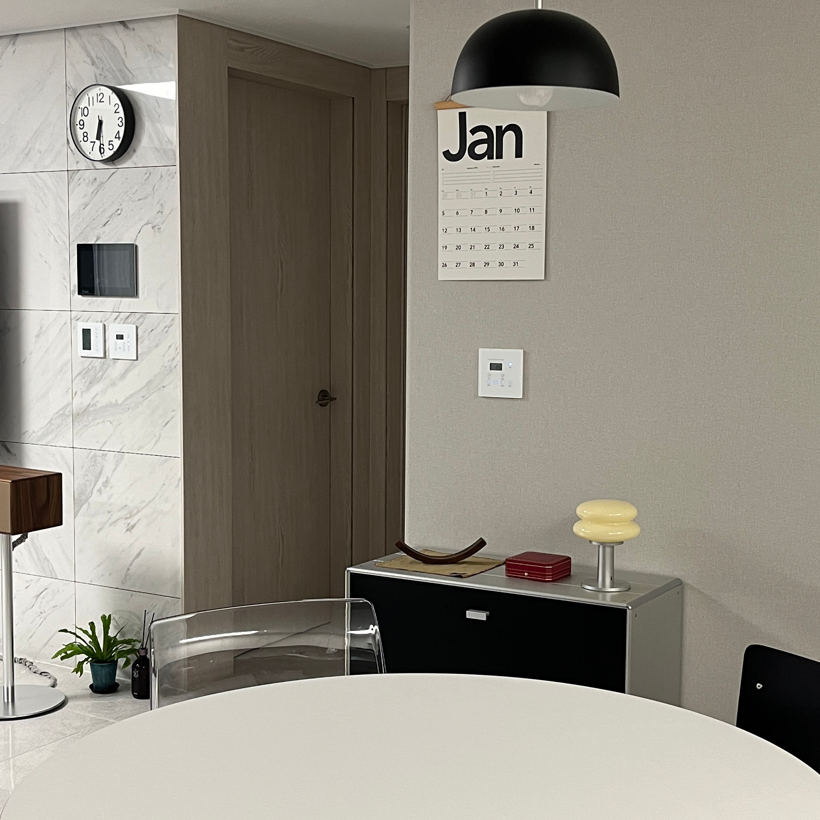 2027 Minimalist Wall Calendar user photo