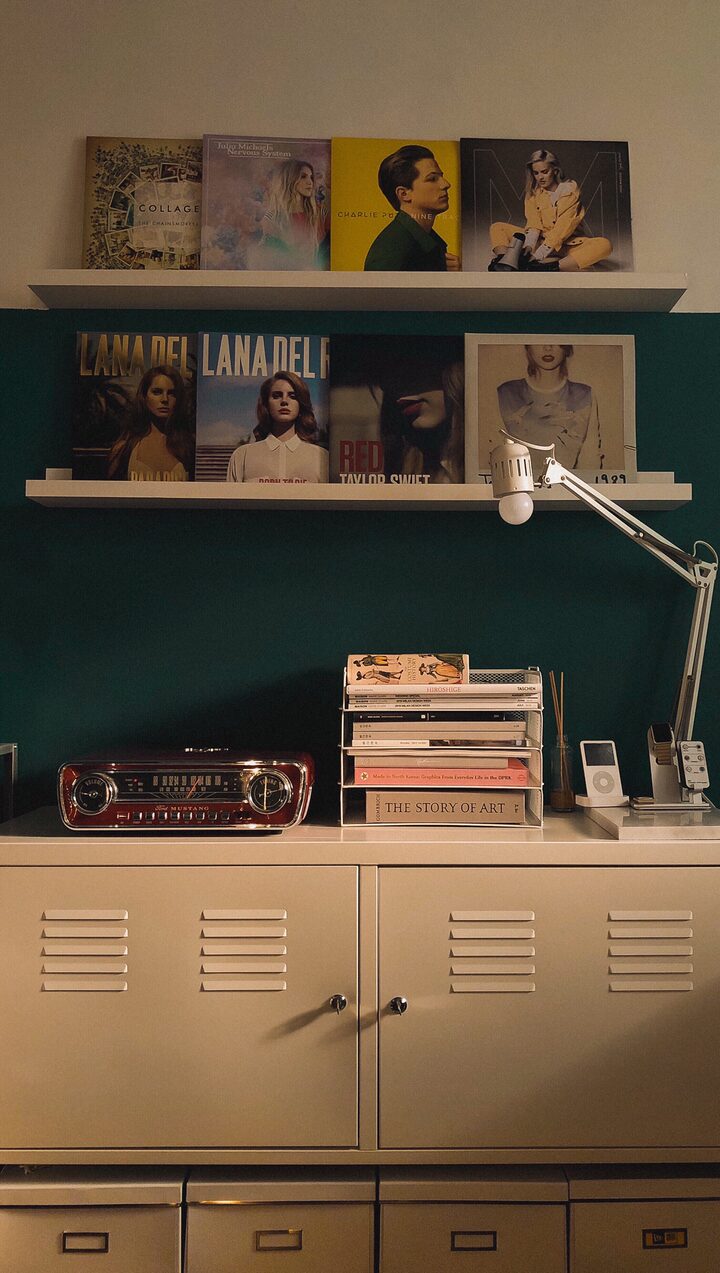 short form carousel card thumbnail