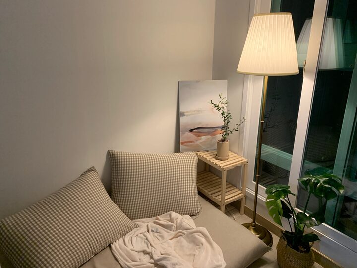 short form carousel card thumbnail